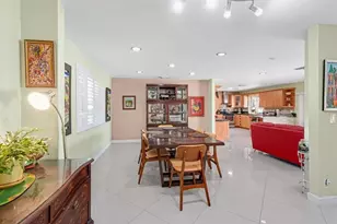 6207 Royal Poinciana Ln, Tamarac, FL 33319 - Photo 8