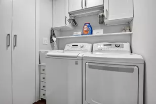 18728 NW 24th Ct, Pembroke Pines, FL 33029 - Photo 8