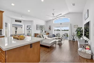 18728 NW 24th Ct, Pembroke Pines, FL 33029 - Photo 10