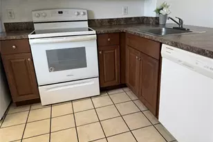 10007 Winding Lake Rd, Sunrise, FL 33351 - Photo 18