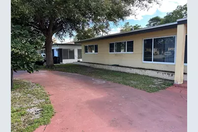 701 W Evanston Cir, Fort Lauderdale, FL 33312 - Photo 1