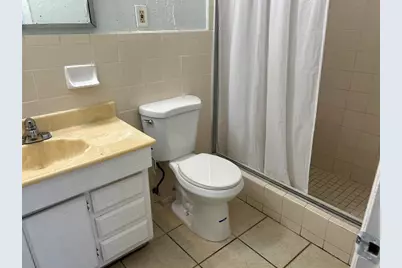 701 W Evanston Cir, Fort Lauderdale, FL 33312 - Photo 8