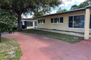 701 W Evanston Cir, Fort Lauderdale, FL 33312 - Photo 16