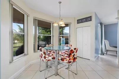 3527  Chesapeake Cir, Boynton Beach, FL 33436 - Photo 16