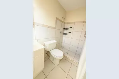 6721  McClellan St, Hollywood, FL 33024 - Photo 10