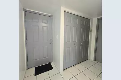 4898 NW 29th Ct, Unit #412, Lauderdale Lakes, FL 33313 - Photo 30