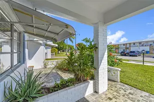 2851 W Golf Blvd, Pompano Beach, FL 33064 - Photo 22