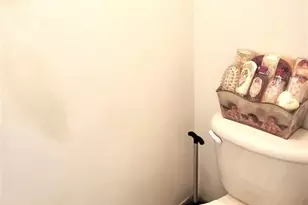 21003 NW 14th Pl, Miami, FL 33169 - Photo 14