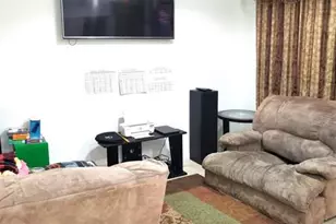 21003 NW 14th Pl, Miami, FL 33169 - Photo 32