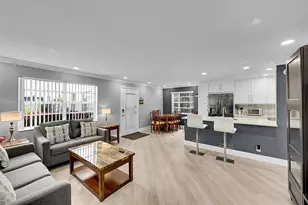 964 Normandy Trail, Delray Beach, FL 33484 - Photo 2