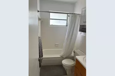 222 NE 23rd Ave, Unit #2, Pompano Beach, FL 33062 - Photo 6