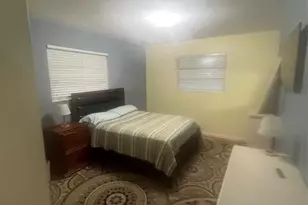 222 NE 23rd Ave, Pompano Beach, FL 33062 - Photo 10