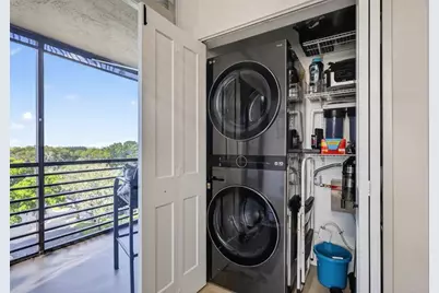 1000  Colony Point Cir, Unit #501, Pembroke Pines, FL 33026 - Photo 40