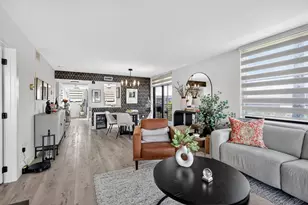 1000 Colony Point Cir, Pembroke Pines, FL 33026 - Photo 28