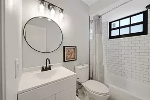 1030 NW 107th Ave, Pembroke Pines, FL 33026 - Photo 20