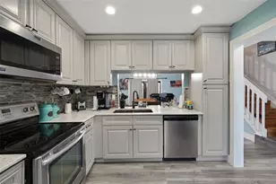 1030 NW 107th Ave, Pembroke Pines, FL 33026 - Photo 2