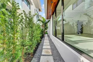 2130 S Miami Ave, Miami, FL 33129 - Photo 64