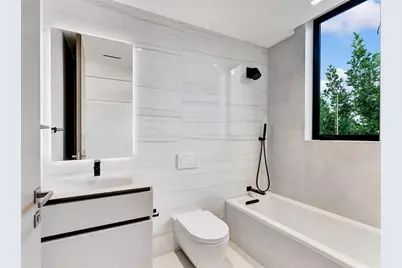 2130  S Miami Ave, Miami, FL 33129 - Photo 82