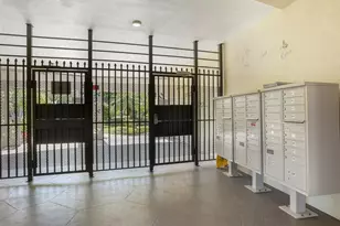 2334 S Cypress Bend Dr, Pompano Beach, FL 33069 - Photo 30