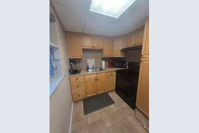 1920 NE 51st Ct, Unit #201, Fort Lauderdale, FL 33308 - Photo 10