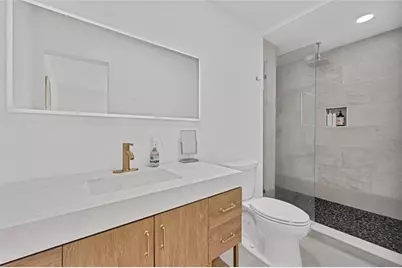 300 SW 65th Way, Pembroke Pines, FL 33023 - Photo 18