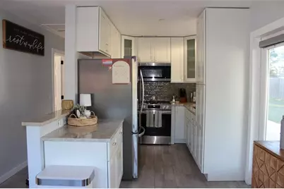 421 SE Solaz Ave, Port Saint Lucie, FL 34983 - Photo 2