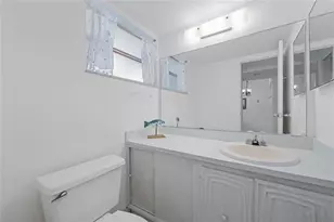 8105 NW 61st St, Tamarac, FL 33321 - Photo 22