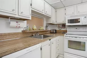 4705 NW 35th St, Lauderdale Lakes, FL 33319 - Photo 8