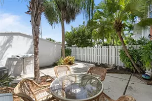 17 Middlesex Dr, Wilton Manors, FL 33305 - Photo 20