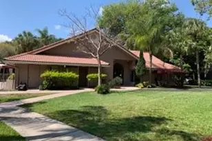 10121 W Sunrise Blvd, Plantation, FL 33322 - Photo 2