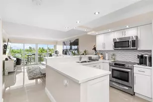 2611 N Riverside Dr, Pompano Beach, FL 33062 - Photo 6
