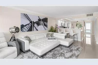 2611 N Riverside Dr, Unit #307, Pompano Beach, FL 33062 - Photo 10