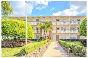 251 Preston F Unit, Boca Raton, FL 33434 - Photo 4