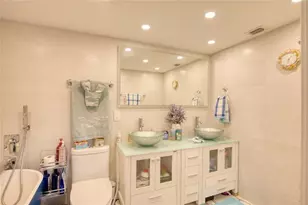 3101 Portofino Point, Coconut Creek, FL 33066 - Photo 14