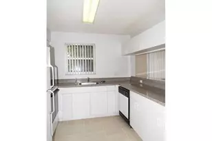 741 N Pine Island Rd, Plantation, FL 33324 - Photo 10