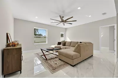 728 NE 7th St, Pompano Beach, FL 33060 - Photo 12