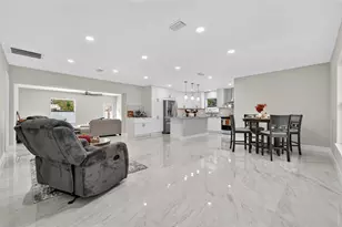 728 NE 7th St, Pompano Beach, FL 33060 - Photo 4