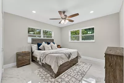 728 NE 7th St, Pompano Beach, FL 33060 - Photo 14