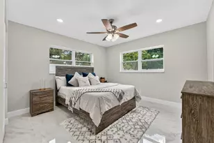 728 NE 7th St, Pompano Beach, FL 33060 - Photo 14