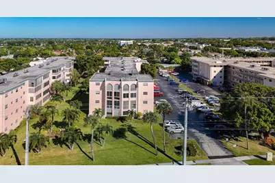 4211 NW 41st St, Unit #205, Lauderdale Lakes, FL 33319 - Photo 52