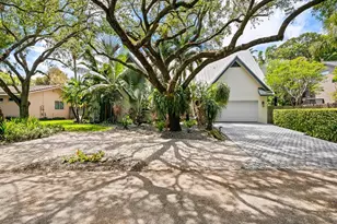 2415 Riverlane Terrace, Fort Lauderdale, FL 33312 - Photo 32