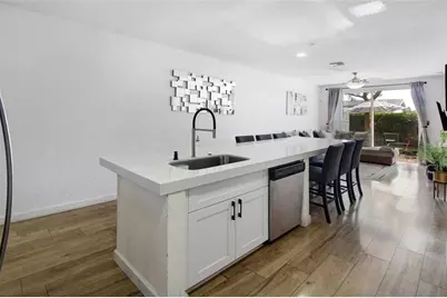 8256  Prestige Commons Dr, Unit #8256, Tamarac, FL 33321 - Photo 16