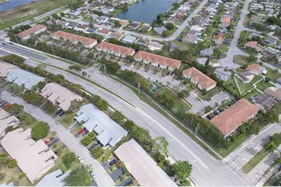 8256  Prestige Commons Dr, Unit #8256, Tamarac, FL 33321 - Photo 34