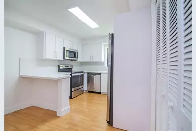 491  Racquet Club Rd, Unit #212, Weston, FL 33326 - Photo 8