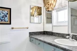 1051 Hillsboro Mile Unit, Hillsboro Beach, FL 33062 - Photo 18