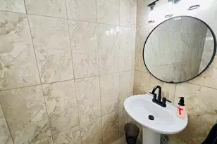 1123 N Andrews Ave, Fort Lauderdale, FL 33311 - Photo 10