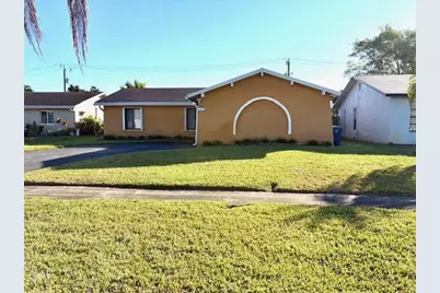 2562 NW 107th Av, Sunrise, FL 33322 - Photo 1