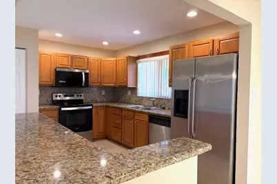 2562 NW 107th Av, Sunrise, FL 33322 - Photo 2