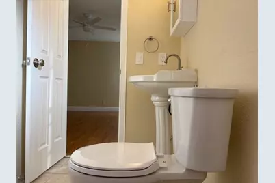 2562 NW 107th Av, Sunrise, FL 33322 - Photo 6