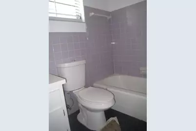 803 NE 8th St, Hallandale Beach, FL 33009 - Photo 28